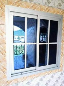 fenêtre sur mesure à Tronget